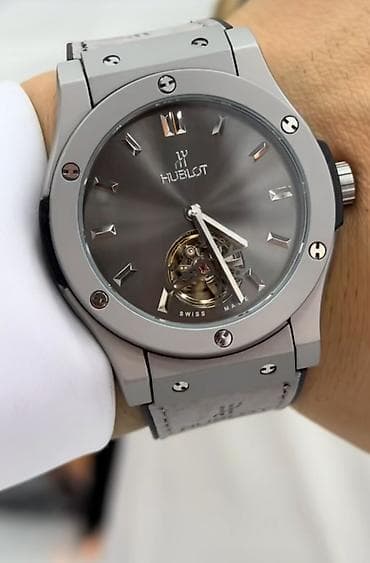 up saatlari: Hublot Classic Fusion Tourbillon mexaniki qol saatı - Swiss Made — 2
