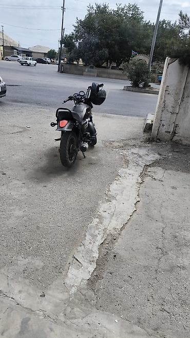 harley devidson: Boş.bekar.admlar narahat elmsin. riyal alan zəng elsin. barter var — 3