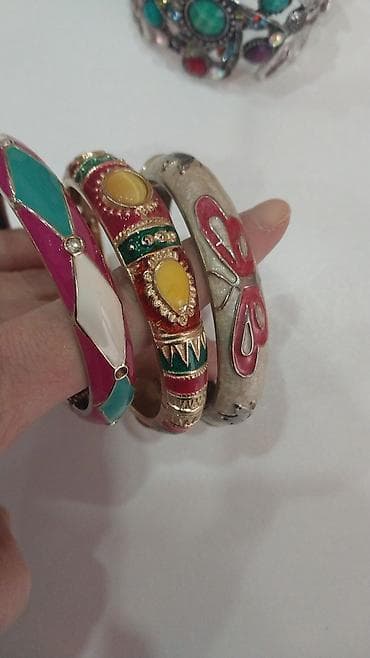 Qolbaqlar hamisi 10 man