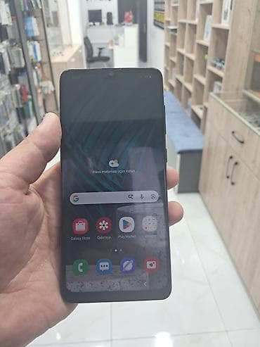 Техника и электроника: Samsung Galaxy A31, цвет - Черный, Две SIM карты — 2