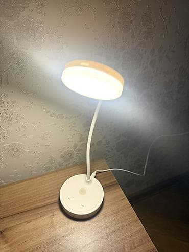 mini projektor: LED masa lampası – çevik “gooseneck” boyunlu, dairəvi işıq başlığı və — 4