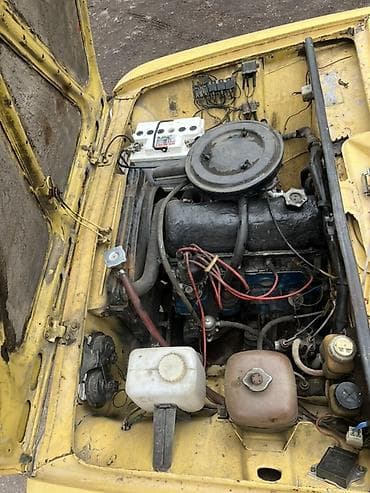 ucuz maşınar: Model: VAZ 2101 “Jiquli” Kuzov: sedan, 4 qapı Rəng: sarı Ön-arkalı — 9