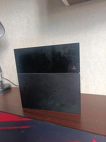 Ps4 tam ideal vəziyyətdədi+iki dualsens +bütün şnurlar hamısı bu