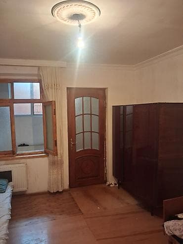 berde ev: Salam 1 nefer qalir 2 nefer sakit temizkar cavan oğlan axtaril evin — 4