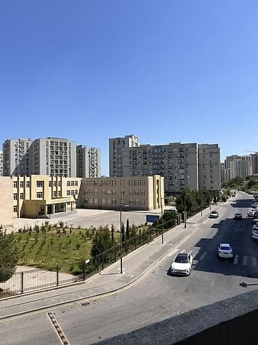 9 mkr: 1 otaqlı, 33 kv. m — 3