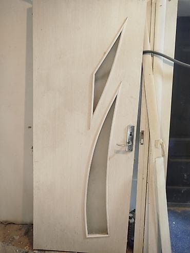 Ağ rəngli interyer qapısı - Material: MDF/taxta əsaslı panel, ağ ağac lalafo.az -da Ağ rəngli interyer qapısı - Material: MDF/taxta əsaslı panel, ağ ağac