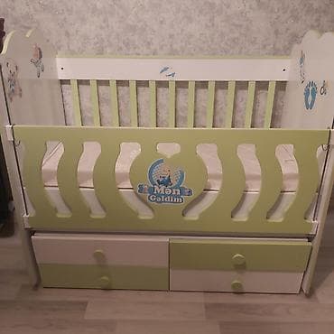 Oğlan və qız üçün, İşlənmiş, Dördbucaq, Beşik, Dəstsiz, Matras ilə, Yellənmə mexanizmsiz