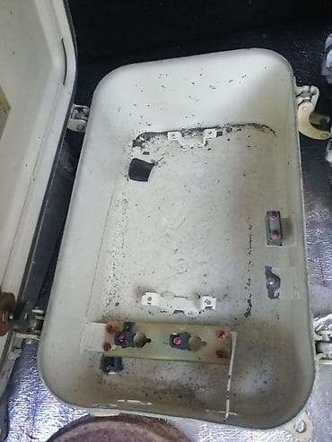 puşka: Sənaye tipli metal idarəetmə qutusu - Korpus: qalın metal, möhkəm — 4