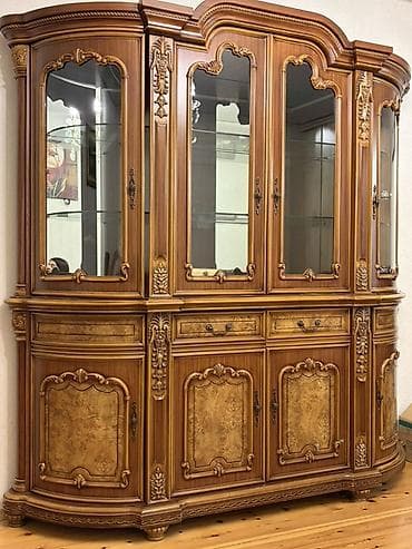 şuşə dolab: Klassik üslubda vitrin-bufet - Material: massiv ağac və təbii kaplama — 2