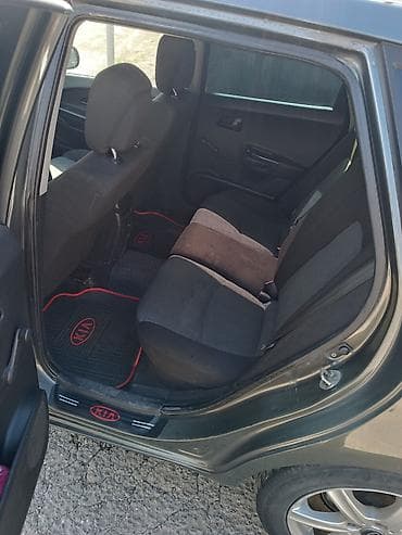 ford tranzit 2003: Kia Ceed: 1.6 l | 2010 il Universal — 8