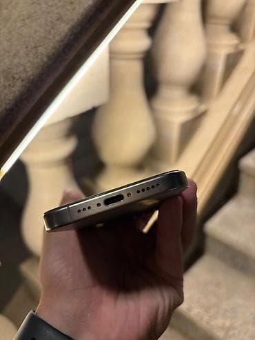 iphone 5 's: IPhone 15 Pro, 128 GB, Natural Titanium, Face ID — 7