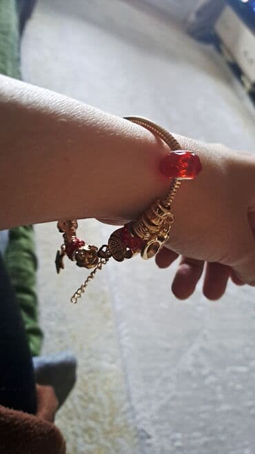 Çantalar: Qolbagi — 2