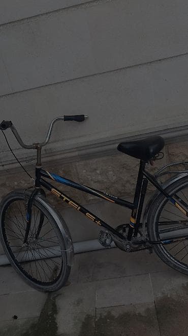 Şəhər velosipedi Stels, 28", sürətlərin sayı: 1 — 3