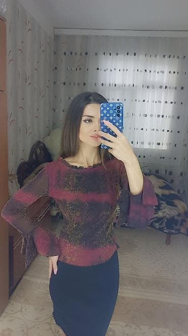 Kofta satışda. Qollari klyoş. Etrafli Zeng W