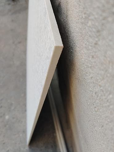 Tamet: Qiymət cüzi endirim olunacaq Ümumi 12kv-dir Eni Uzunluğu 1 metrin — 4