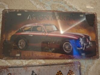 r16 disk 4 bolt: Dekorativ nömrələr.
Yenidirlər.
Ölçüləri:15sm-30sm — 16