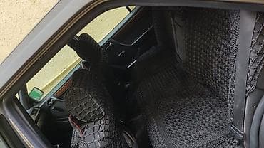 mercedes qapi: Mercedes-Benz E-Class W124 sedan - Kuzov: 4 qapılı sedan, tünd boz — 9