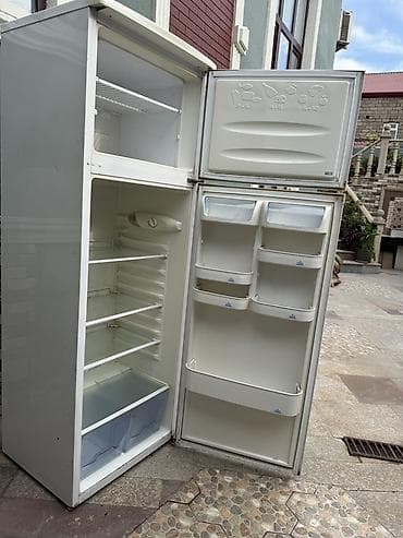 ev lazer: 2 qapılı Beko Soyuducu Satılır, rəng - Ağ — 4