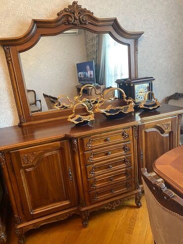 ruminiya mebelleri: Şəkildə göründüyü kimi ideal vəziyyətdədir. Rumıniya mebeledir — 4