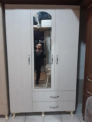 şifanerler: 3 Qapi Dolablar Hal Hazirda Anbarda Movcuddur. Sifariwlede ne reng — 1