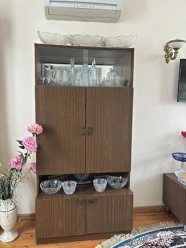 kreditle dolablar: Açılan, 2 qapılı Düz dolab, Qorka — 2