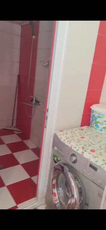 dernegulde kiraye ev: 4 otaqlı, 220 kv. m, Orta təmir — 11