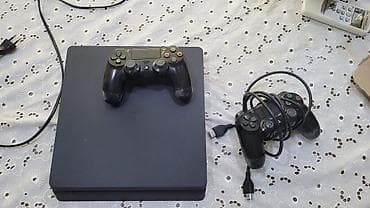 sert disk: Sony PlayStation 4 Slim oyun konsolu Xüsusiyyətlər: - Model: PS4 Slim — 4