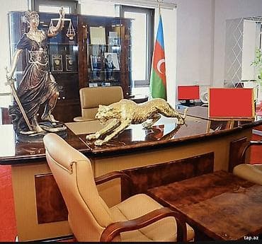 Mebel dəsti – rəhbər kabineti Tərkibi: - Geniş rəhbər masası: L