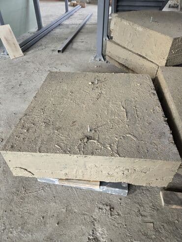 icki qiymetleri: Beton pilteler 1x1m. qiymət razılaṣma yolu ilə 100 eded — 3