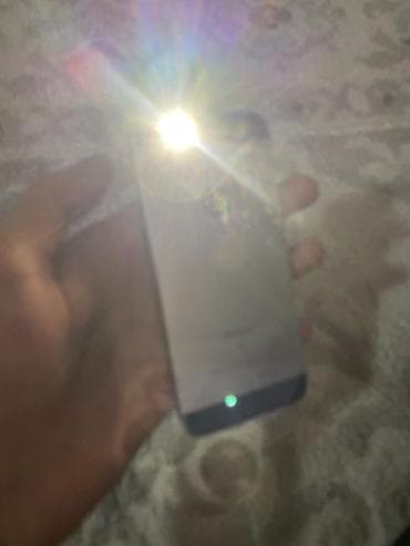 ipona: IPhone SE, 32 GB, Space Gray — 9