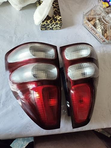 led lamp: Toyota — 1