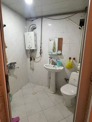 badamdarda kohne bina evleri: Yasamal rayonu,BDU,Texniki universitet, Memarliq ve insaat — 5