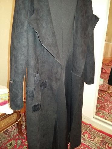 yeni geyim: Satilir Tovuzda. Uzun qara plaş .L razmer. Qalındır nabukdur. Yumşaq — 2