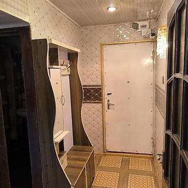 Bine Merkezde. İkinci mərtəbə Orta Blok. Bazar Məktəb Bağça və bir çox