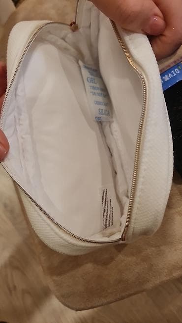 kosmetika üçün çantalar: Lancôme kosmetik çantası – ağ rəngdə, kompak və zərif dizayn - Brend — 3