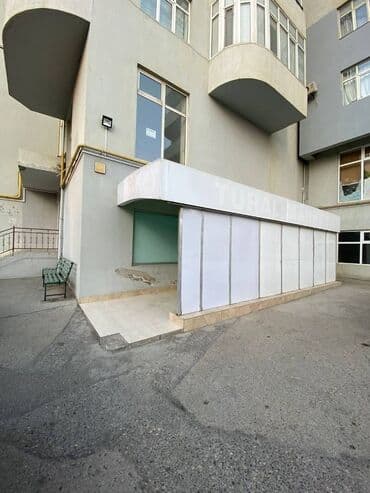 qarayev obyekt: Əhmədlidə ukraina meydanı tərəfdə yerləşən ümumi sahəsi 250 kv,m olan — 8