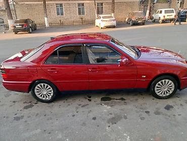 mersedes kapot: Mercedes-Benz C 180: 1.8 l | 1995 il Sedan — 4