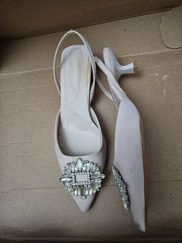 Women's Sneakers and athletic shoes: Tuflilər, Ölçü: 38, İşlənmiş — 4