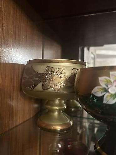 file: Məişət qabları dəsti - Boyalı, əl naxışlı dekorlu, ayaqlı iri — 8