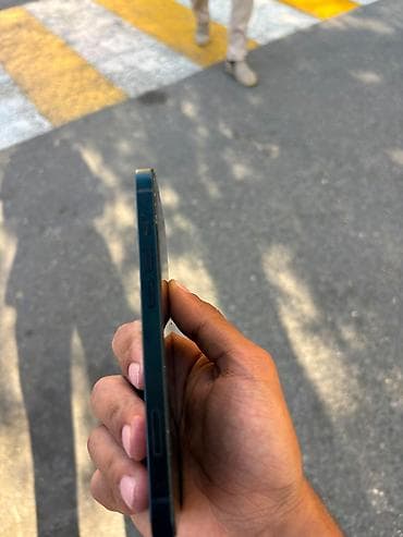 balaca iphone: IPhone 13, 128 GB, Midnight, Face ID — 4