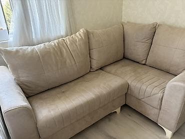 Bej rəngli burchaq divan və açılan mexanizmli düz divan Hər iki divan lalafo.az -da Bej rəngli burchaq divan və açılan mexanizmli düz divan Hər iki divan