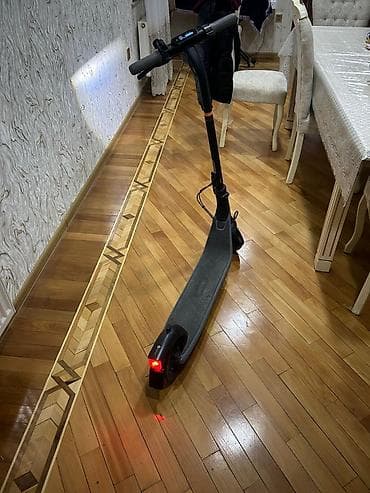 səviyə: Ninebot E2 Pulus - Brend/model: Ninebot (göy LED displeyli idarə — 4