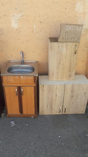 Mətbəx dəsti və qaz plitəsi - Kompakt mətbəx lavabonun üzərində