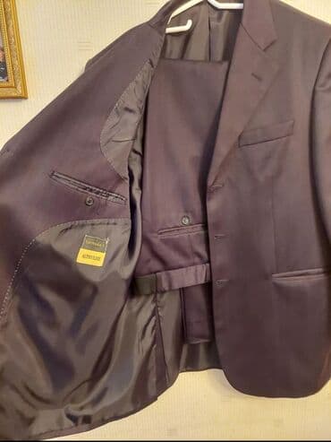 фиолетовые мужские костюмы: Kostüm Tünd Qəhvəyi Rengi.L/XL YENİ KİMİDİR 
20 azn 
ALTINYILDIZ — 3