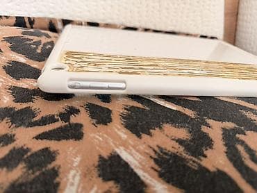 iphone 8 ekranı: Apple iPad Air, 9,7", < 64 GB — 3