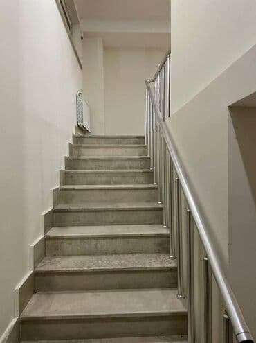 офисы в бизнес центре аренда: 28 may metrosunun yaxınlığında amerika sefirliyinə yaxın 260 kv sahəsi — 10