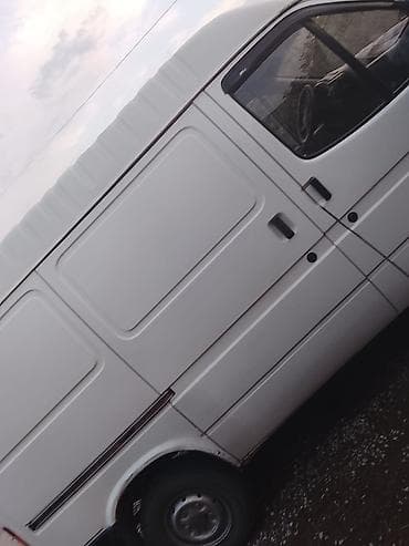 afdamabiler: Ford Transit: 2.4 l | 1999 il 45000 km Sedan — 4