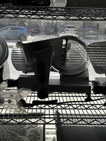 et masini: Slayzer 🏗️ Material və Quruluş Dözümlü Gövdə: Paslanmaya və — 2