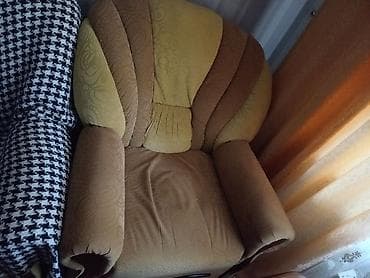 klasik divan: Mebel dəsti: 3 yerlik divan + 2 ədəd kreslo - Üslub: Klassik, yumşaq — 1