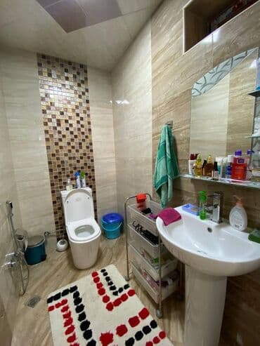 türkanda bağ evləri: Novxanıda əsas yoldan təxminən (Murad Marketin yaxınlığı) 700 metr — 6